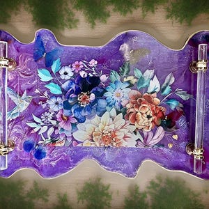 Purple Flower Resin Tray: Gold Accents, Butterfly Details