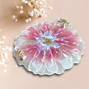 Handmade Resin Flower Tray – Pink & White, Gold Leaf Detail