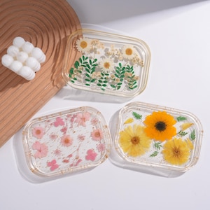 Pink Pressed Flower Resin Tray,Rectangle Trinket Dish with Gold Leaf,Resin Decorative Tray,Gifts for Her